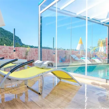 Modern With Private Pool And Jacuzzi In Kas * Uzumlu (Mediterranean)
